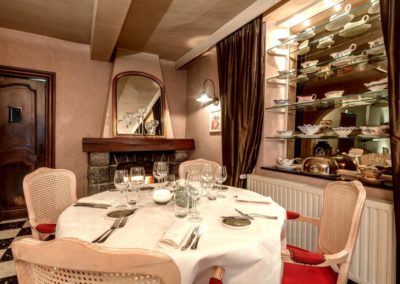 Le Barbouillon Hôtel Restaurant à Vencimont