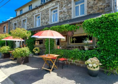 Le Barbouillon Hôtel Terrasse à Vencimont